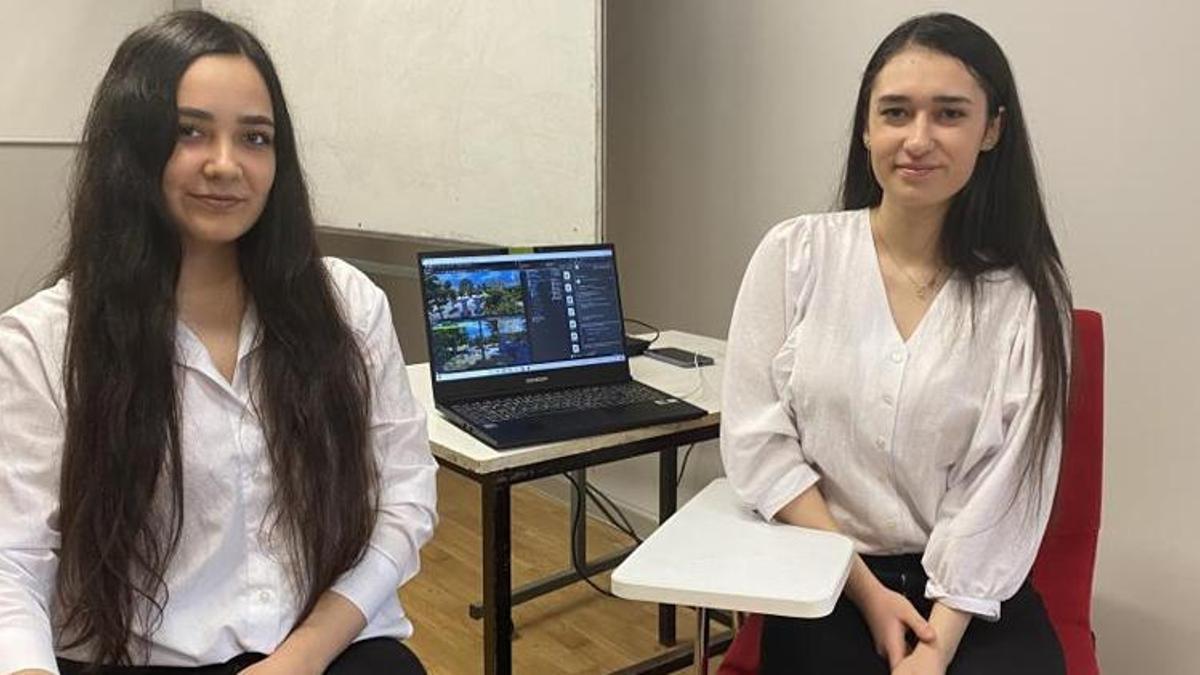 Bu oyunda yenilen korona virüse yakalanıyor