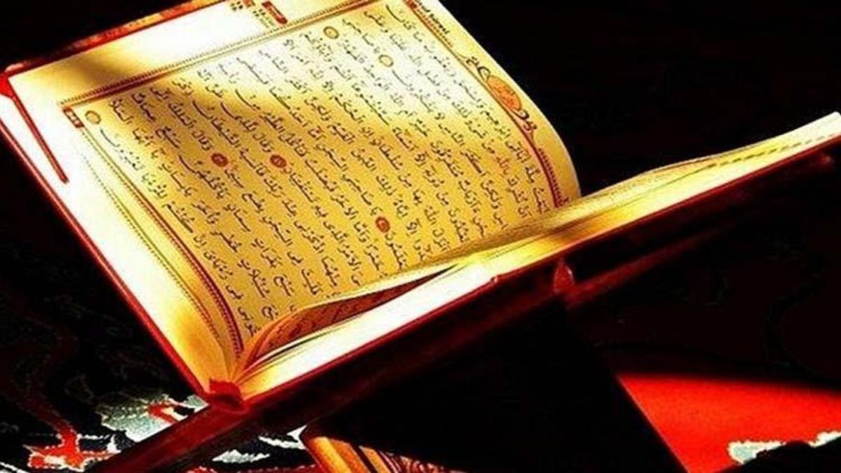 Karia Suresi Türkçe Arapça okunuşu ve tefsiri! Karia Suresi okumanın yararları ve faziletleri
