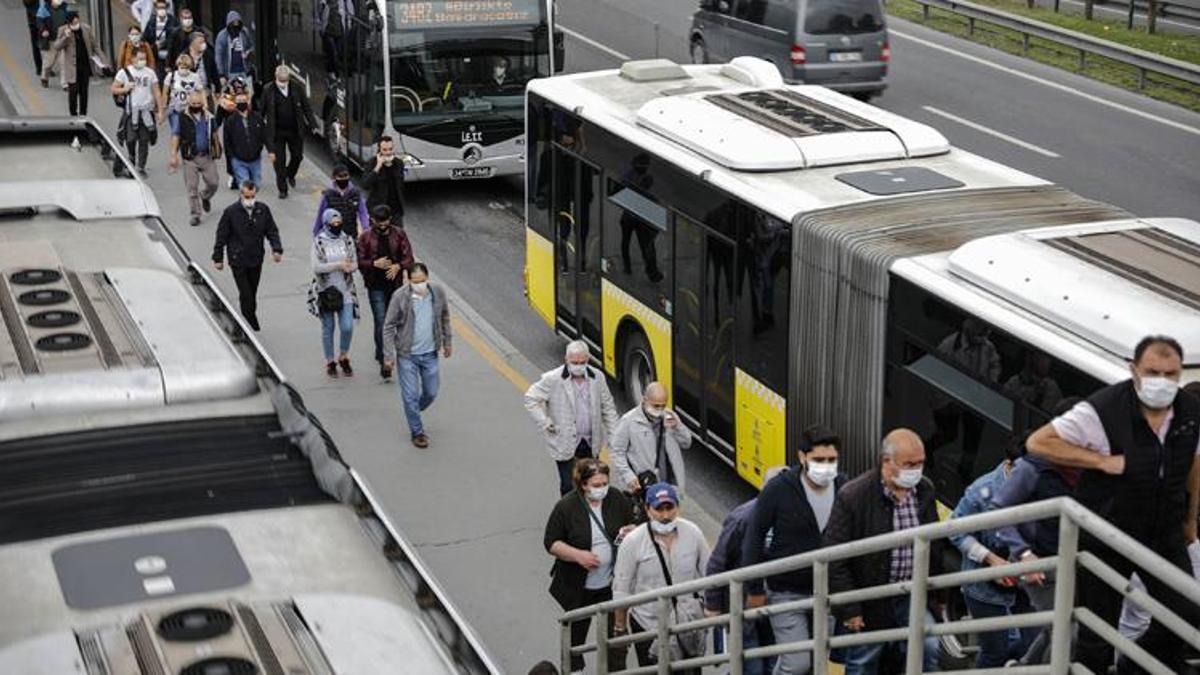 Toplu taşımaya yüzde 40 zam geldi! Metrobüs, otobüs, taksi ücretleri değişti! İşte yeni fiyatlar...