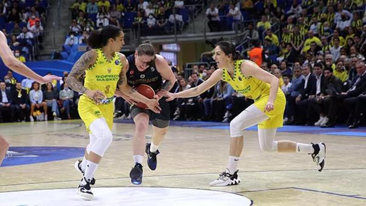 Sopron Basket 60-55 Fenerbahçe Safiport