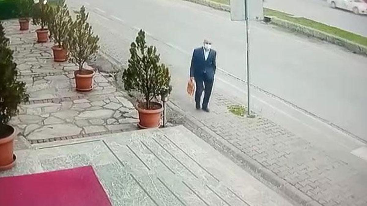 Takım elbiseli hırsız herkesi şaşırttı! Bisiklete atladı gitti