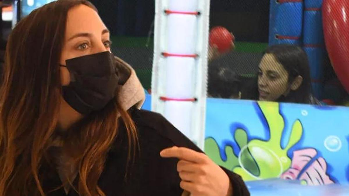 Öykü Karayel'in gergin anları: Lütfen oğlumu çekmeyin!