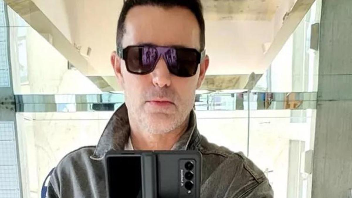 Mustafa Sandal'ın yeni imajını gören Emrah'a benzetti!