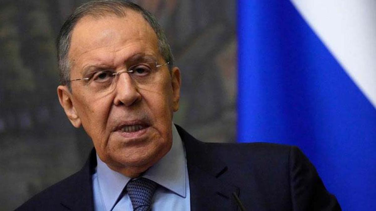 Rusya Dışişleri Bakanı Lavrov: Batılı ülkeler, Ukrayna krizini bahane ederek Rusya'ya karşı hibrit savaş ilan etti