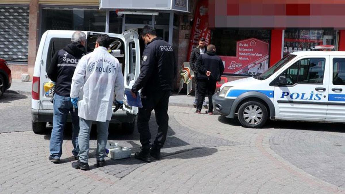 15 gündür kaldığı otel odasında ölü bulundu