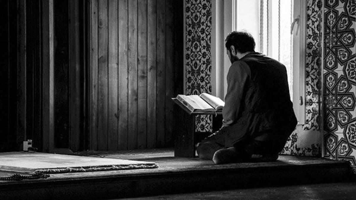 Salat'ı Tefriciye Duası Türkçe Arapça okunuşu ve tefsiri! Salat'ı Tefriciye Duası okumanın yararları ve faziletleri