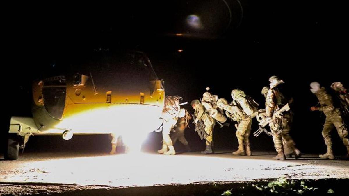 PKK'ya 'Pençe-Kilit' operasyonu başladı! Bakan Akar duyurdu