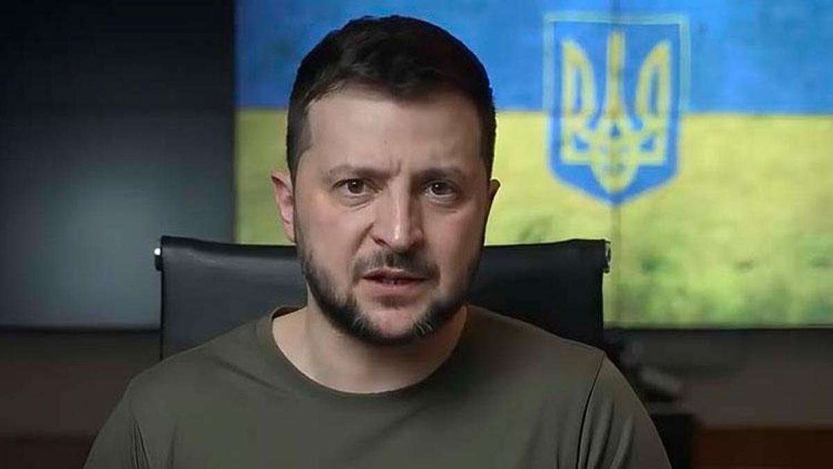 Zelenski: Rus birlikleri ülkenin doğusunda taarruza hazırlanıyor