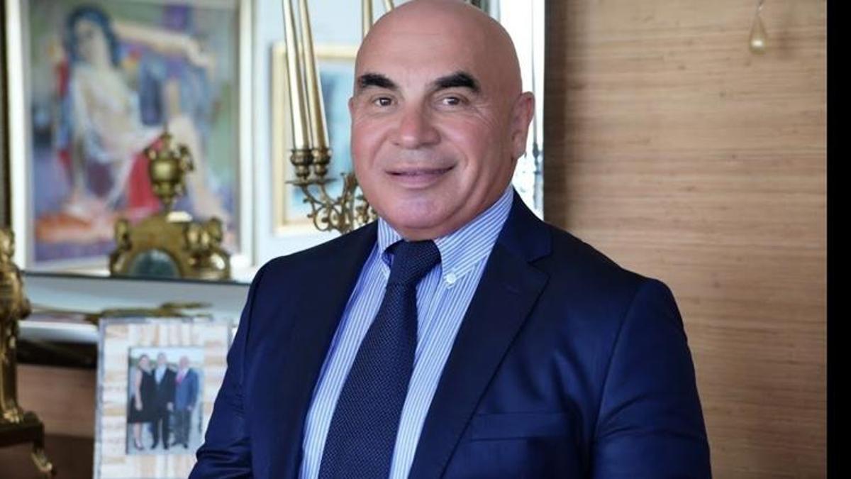 Ünlü iş adamı sevgilisinin yatak görüntülerini ifşa etti! 'Masajda tanışmıştık'