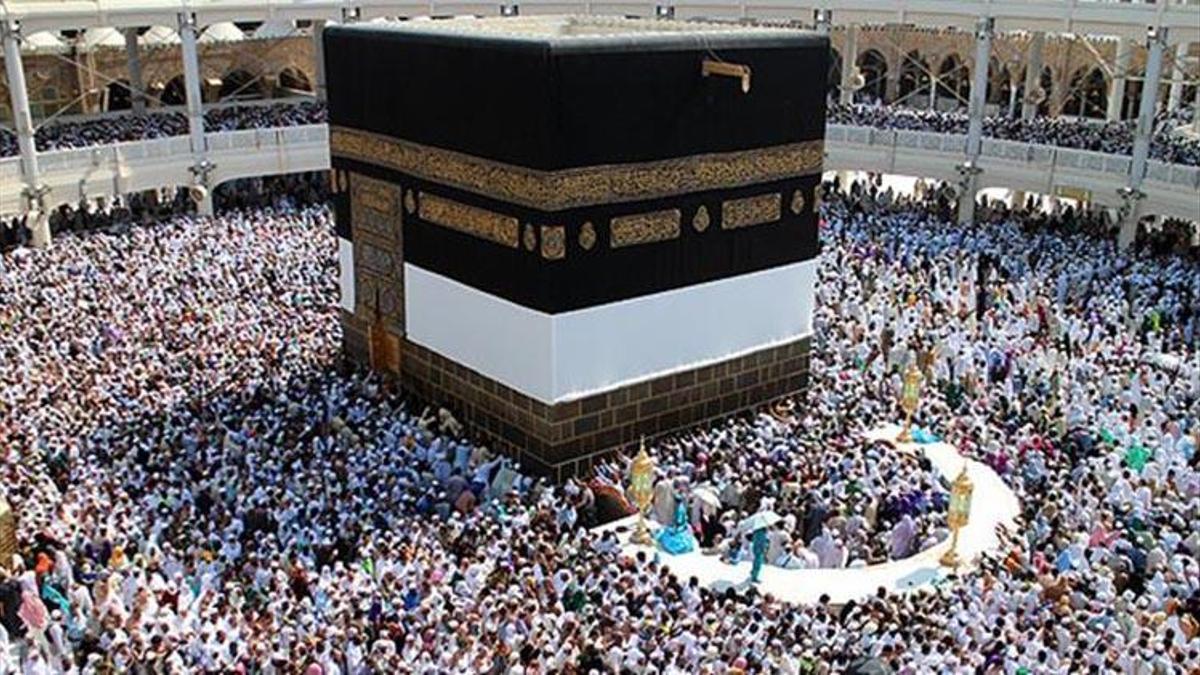 2022 hac kurası ne zaman? Hacca kimler gidecek? Hac kuraları çekilecek mi? 2022 hac ve umre tarihleri!