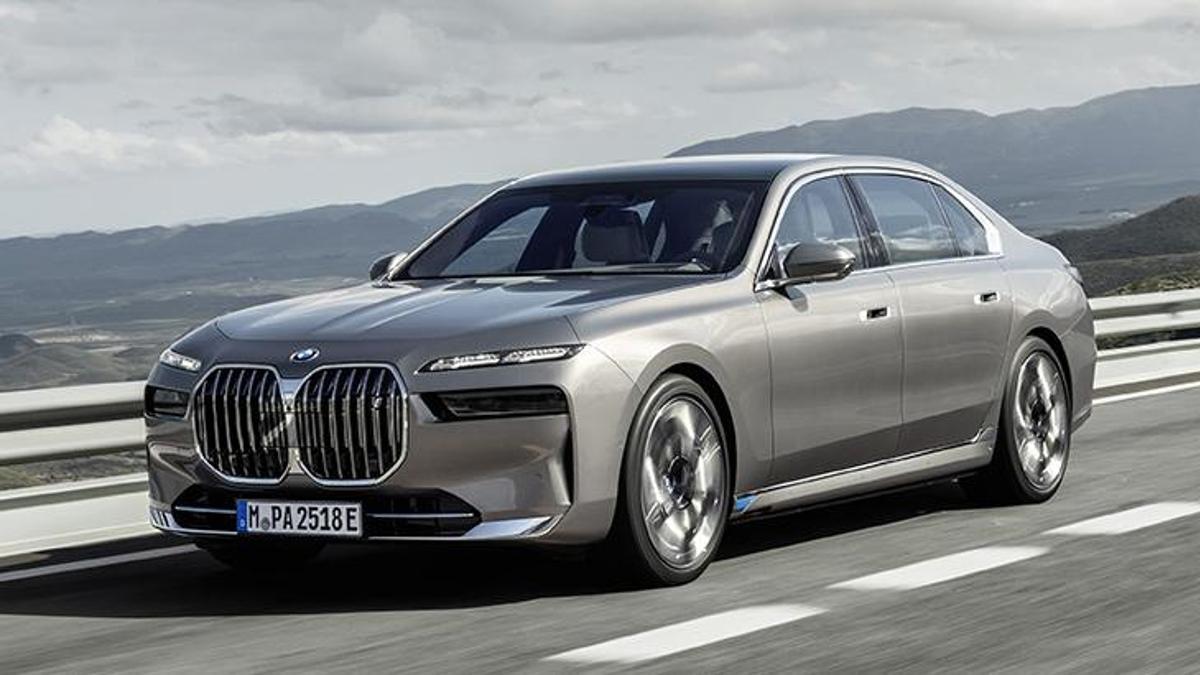 BMW 7 Serisi elektriklenecek!