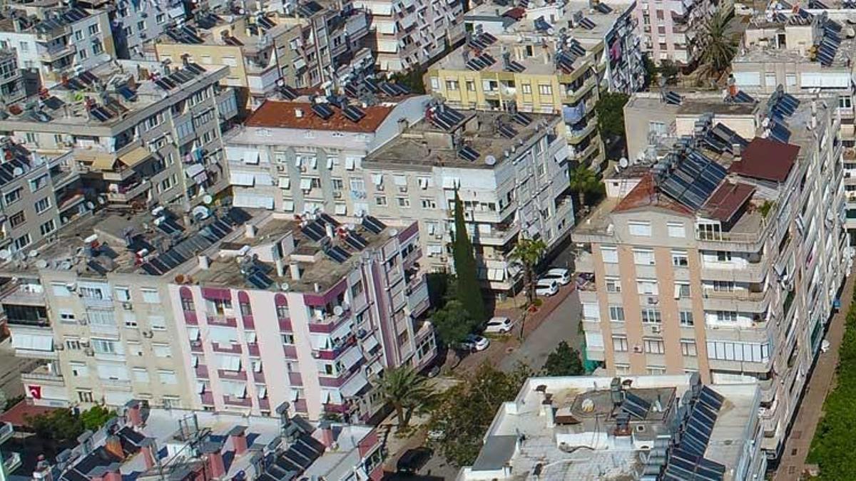 Ev fiyatları ve kiralar resmen uçtu! ‘İnanılmaz rakamlar’ deyip duyurdu: Yüzde 300 arttı...
