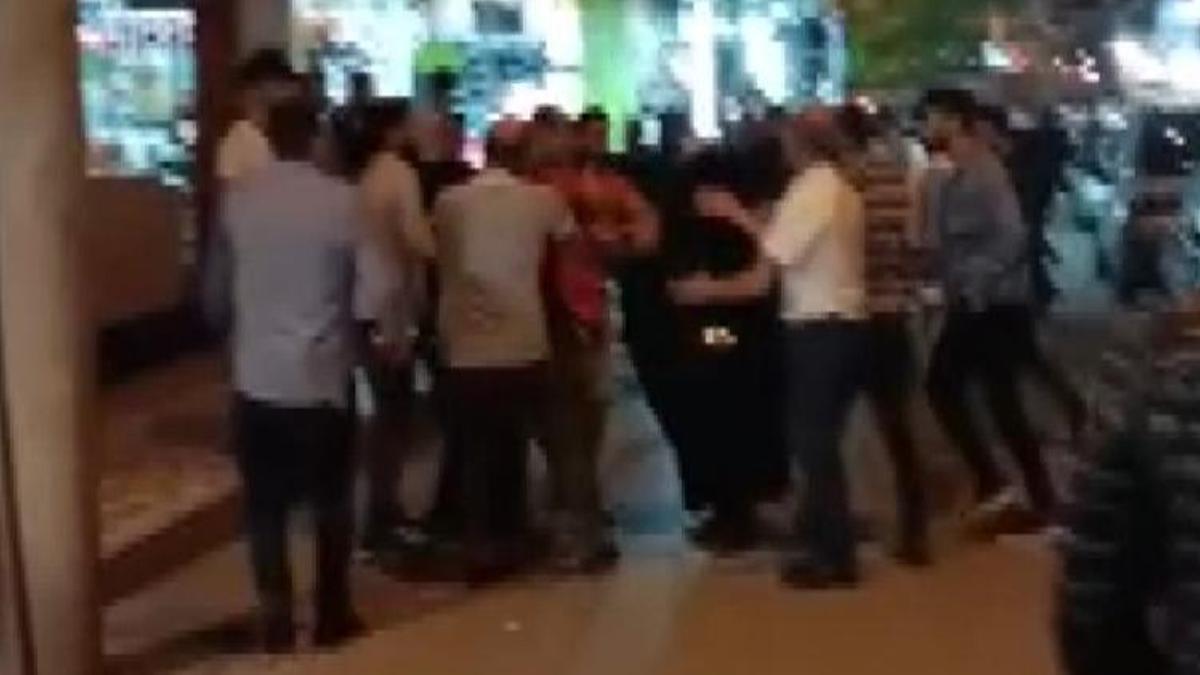 Kız meselesi sebebiyle 30 kişi birbirine girdi