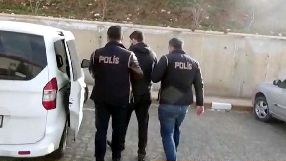 Gaziantep'te FETÖ operasyonu: 15 gözaltı