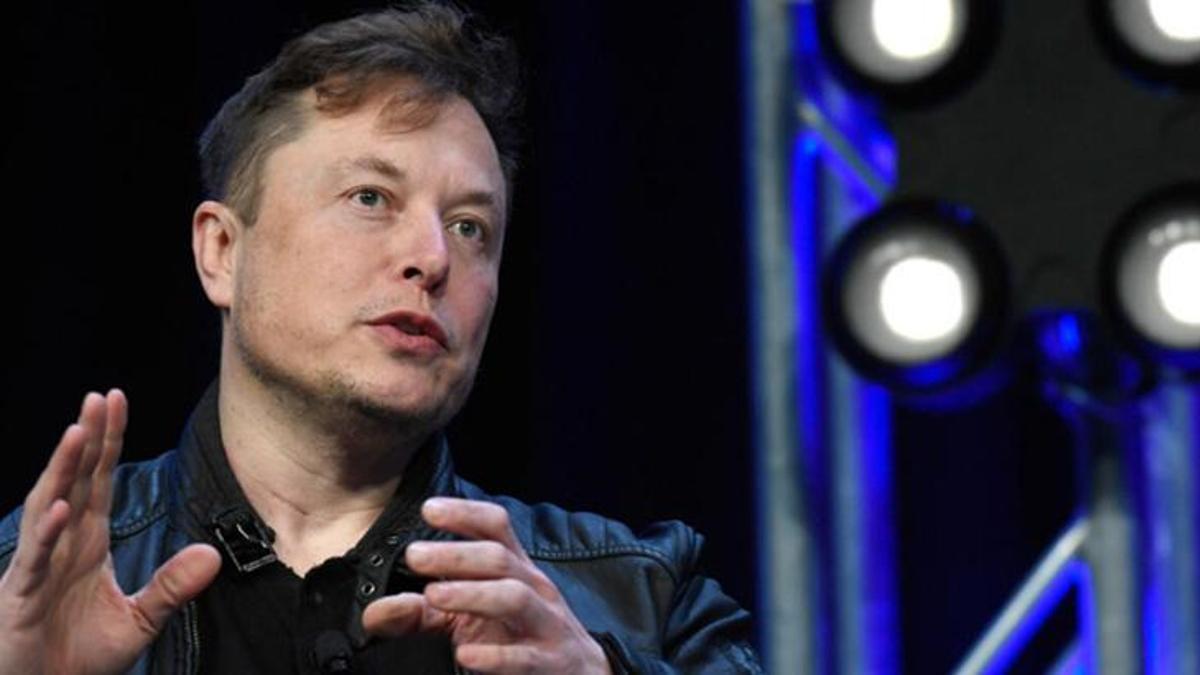 Elon Musk, Twitter'ı resmen satın aldı! 44 milyar dolar...
