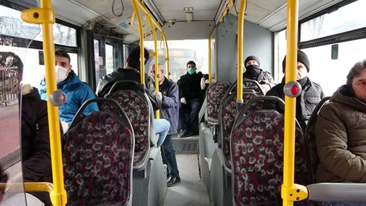 Toplu taşımada maske kalktı mı, toplu taşımada maske zorunluluğu var mı? Otobüste, metroda, vapurda, metrobüste maske takmak zorunlu mu 2022?
