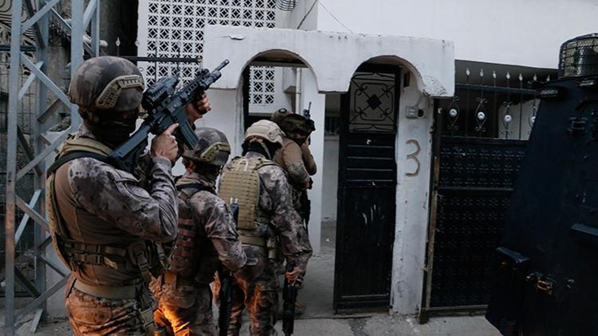 Adana’da terör örgütü DEAŞ’a şafak operasyonu