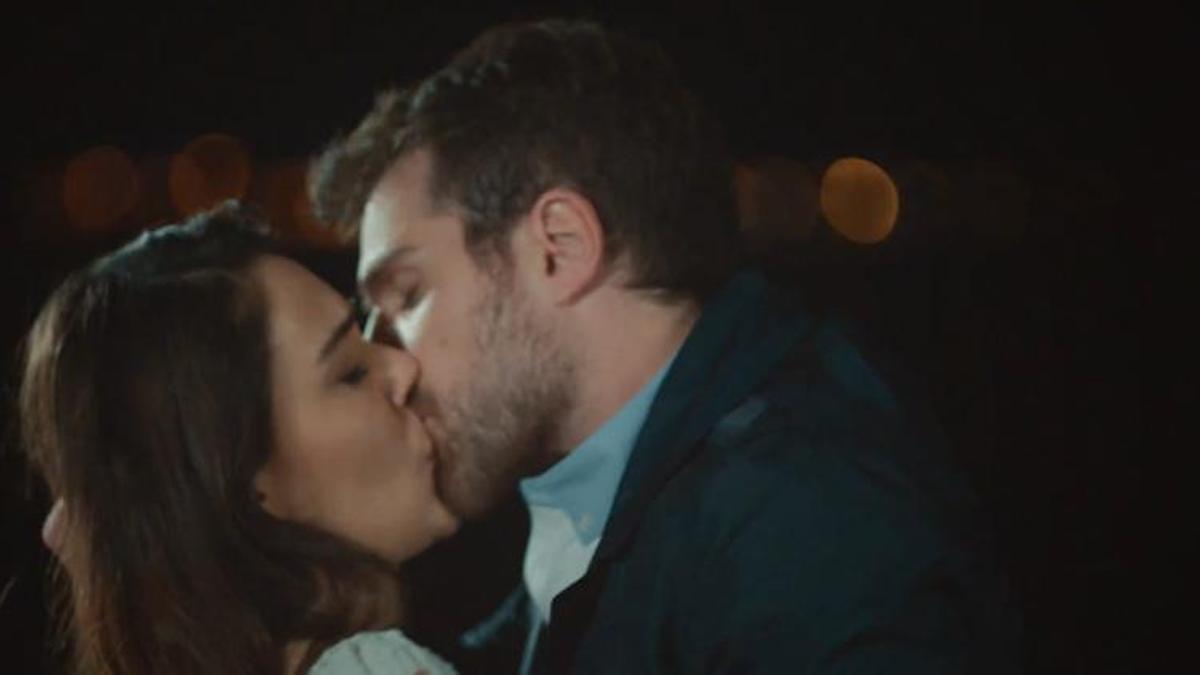 Somer, Türkan'a olan aşkını itiraf ediyor!