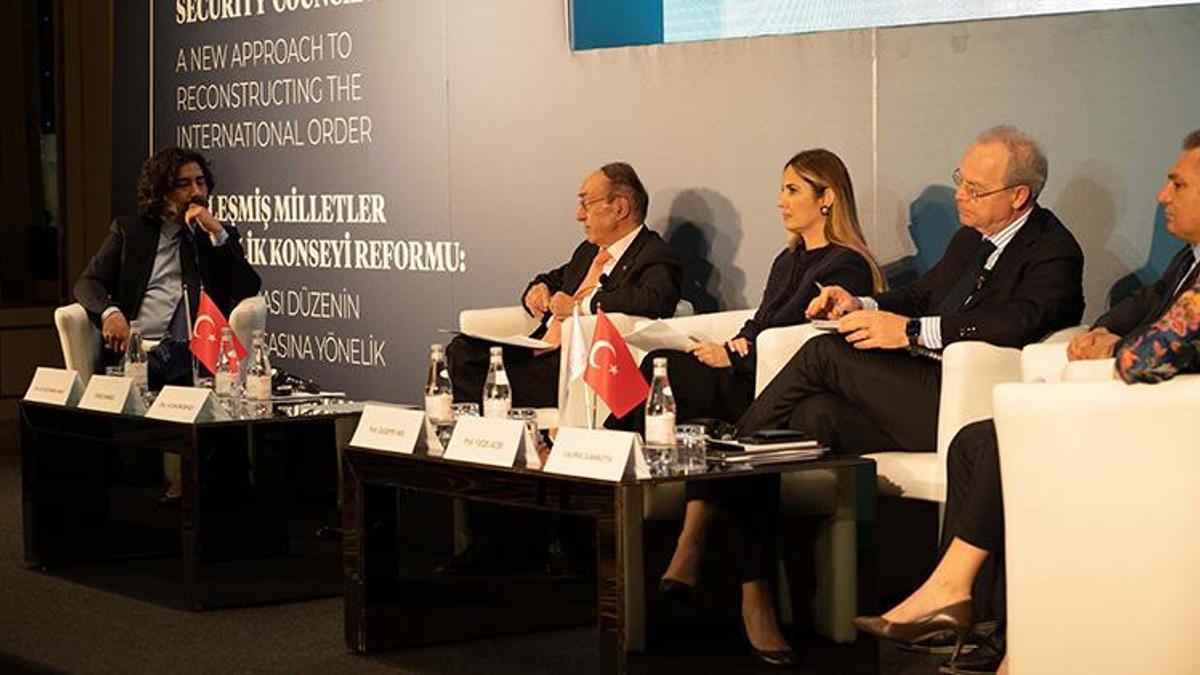 Cumhurbaşkanlığı İletişim Başkanlığı İtalya’da panel düzenledi