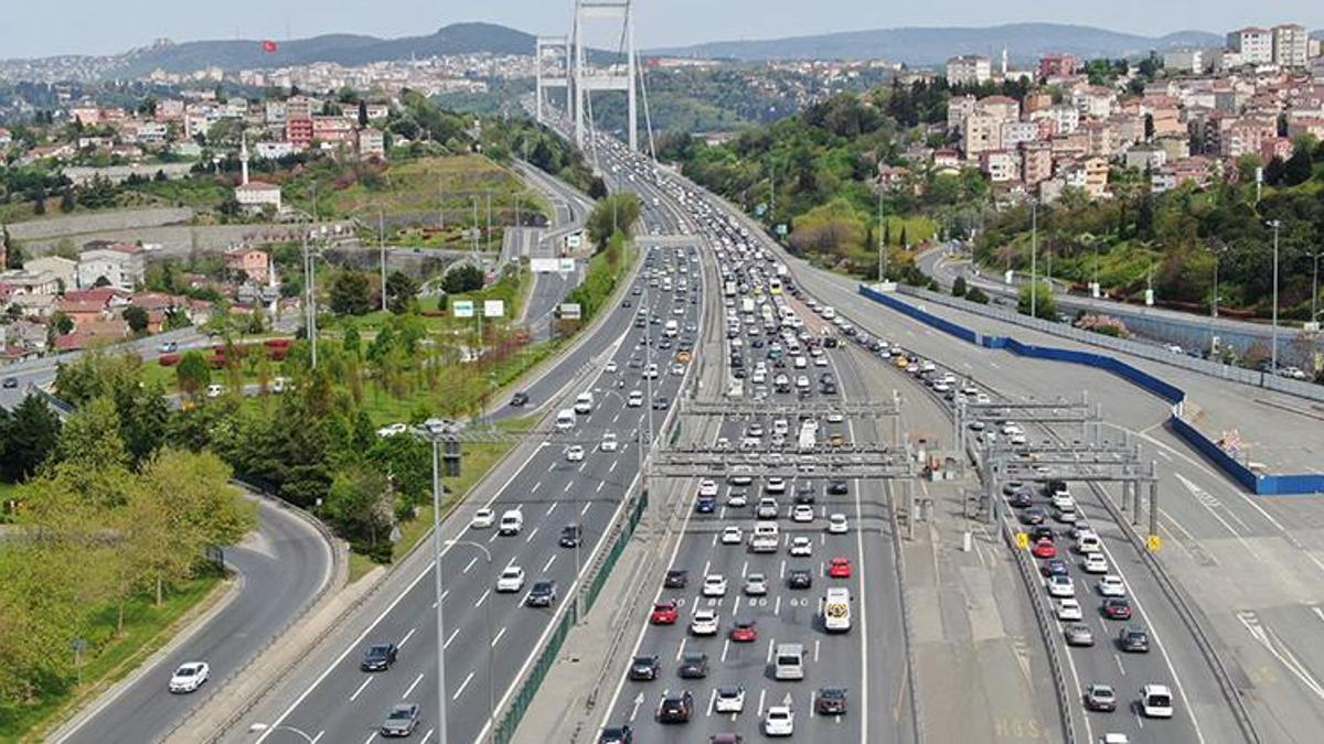 İstanbul trafiğinde son durum havadan görüntülendi