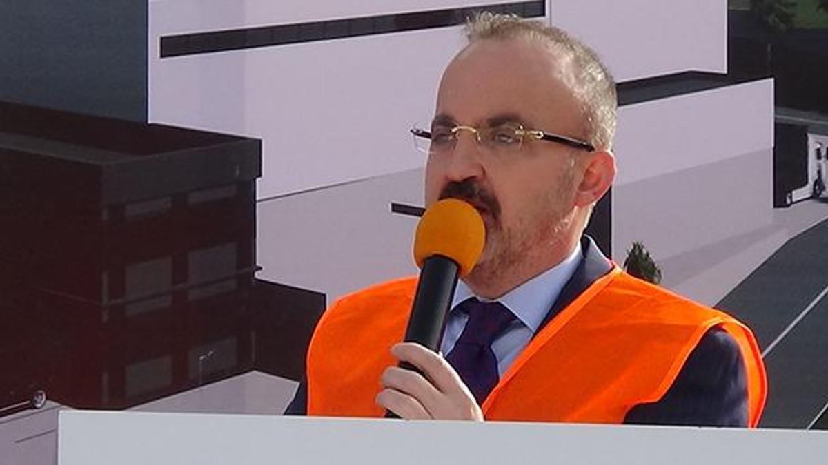 AK Parti'li Turan: 2 ülke değil, Doğu ile Batı Türkiye'de buluşuyor