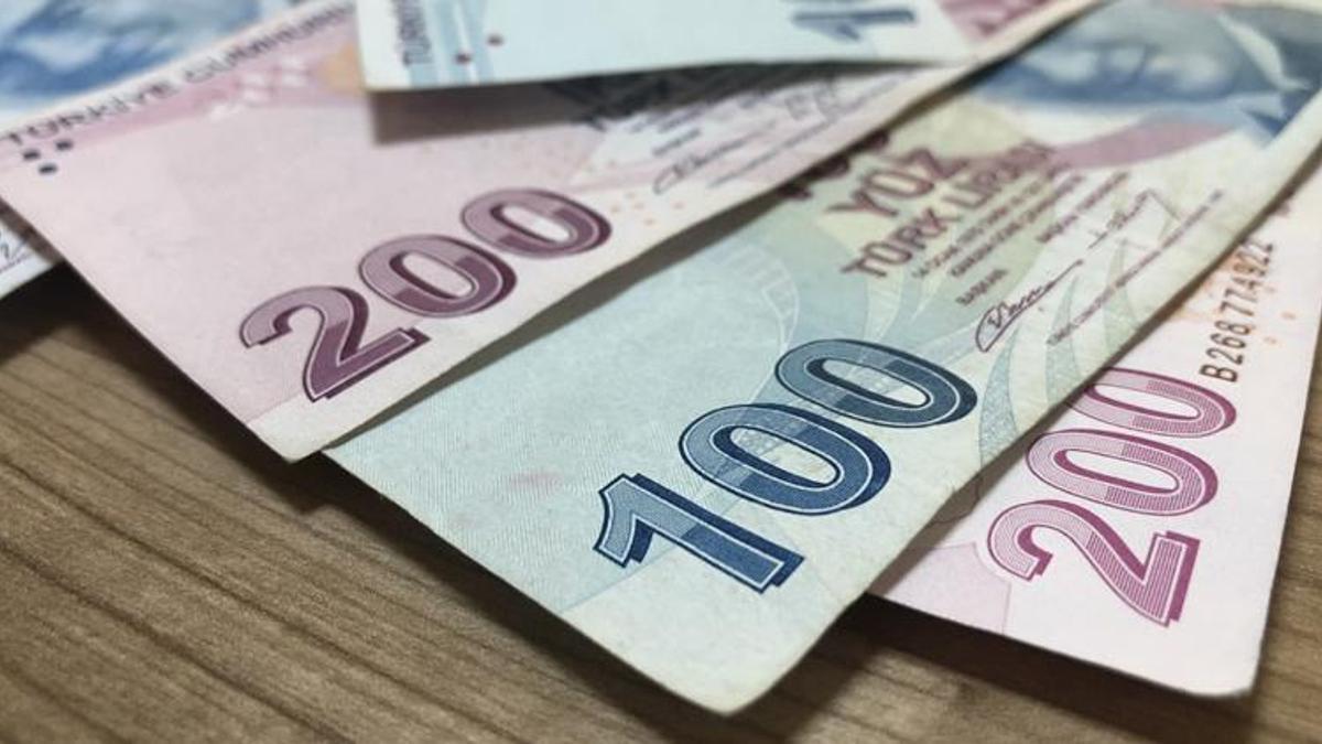 Emekli aylıklarına ve memur maaşlarına zam geliyor! Meslek meslek hesaplandı! Oran ve tarih belli oldu! En düşüğü...