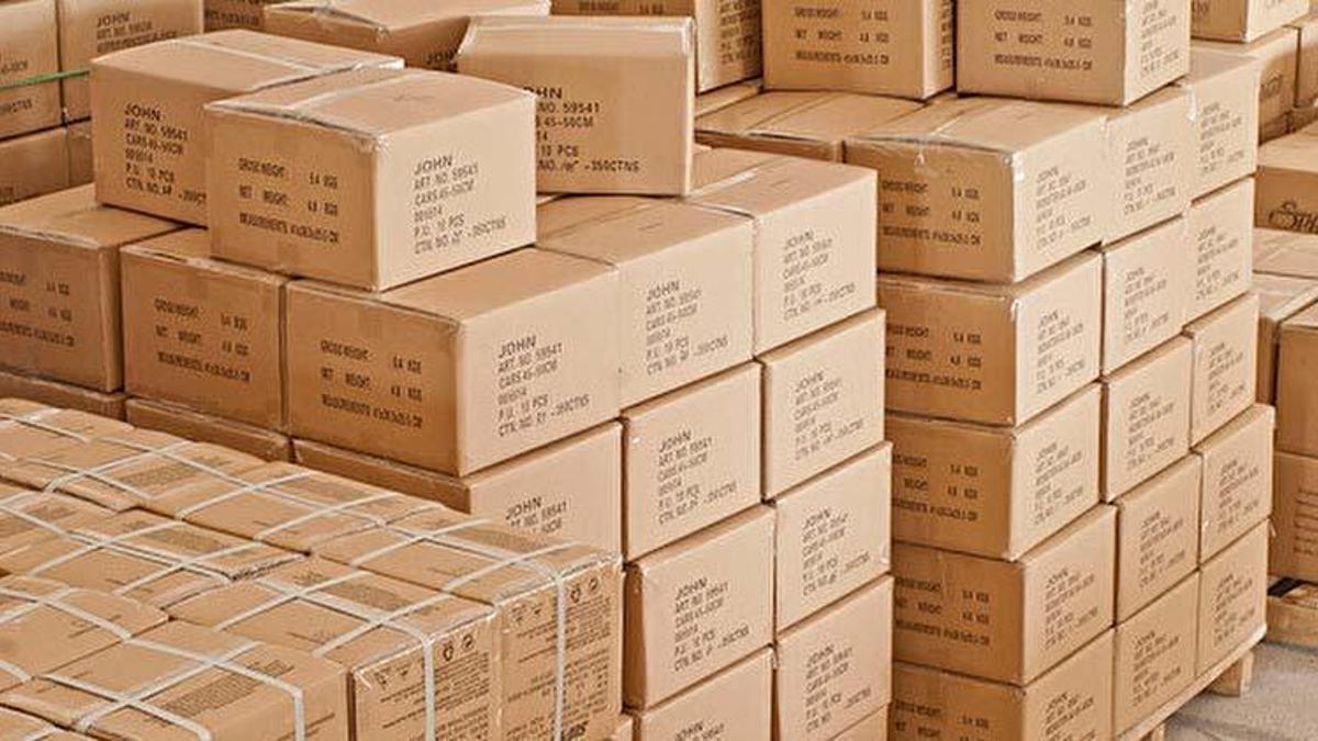 Arefe günü kargolar çalışıyor mu, bugün kargolar açık mı? Aras, Yurtiçi, UPS, PTT, Sürat, MNG arefe günü açık mı?