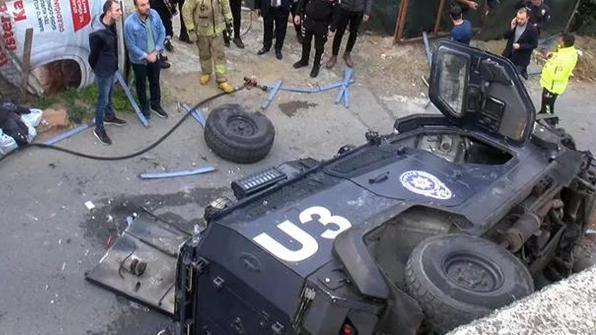 İstanbul'da zırhlı polis aracı kaza yaptı: 2 polis yaralı