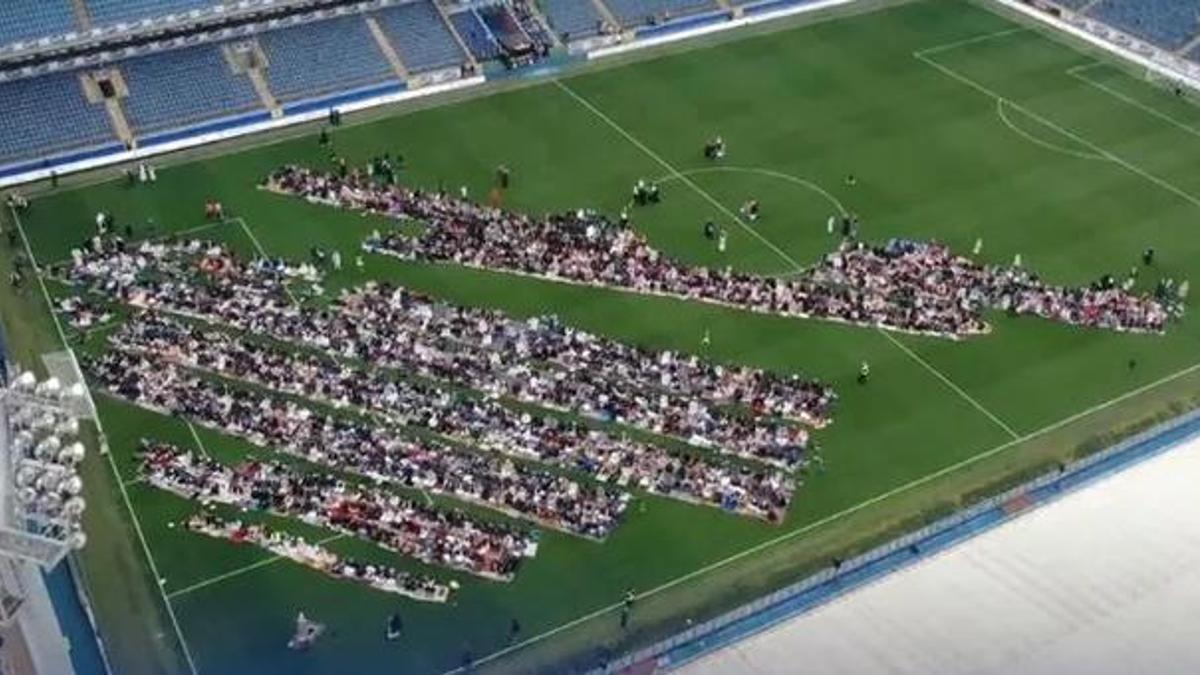 İngiliz ekibi Blackburn Rovers, stadını Müslümanlara açtı!