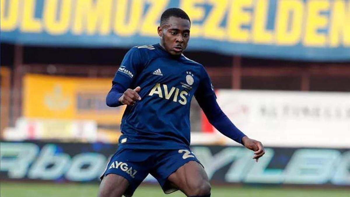 Osayi Samuel derbide sahada olacak!