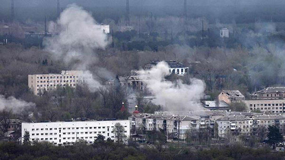 Ukrayna'nın Lviv şehrine füzeli saldırı! Rusya trafo merkezini vurdu