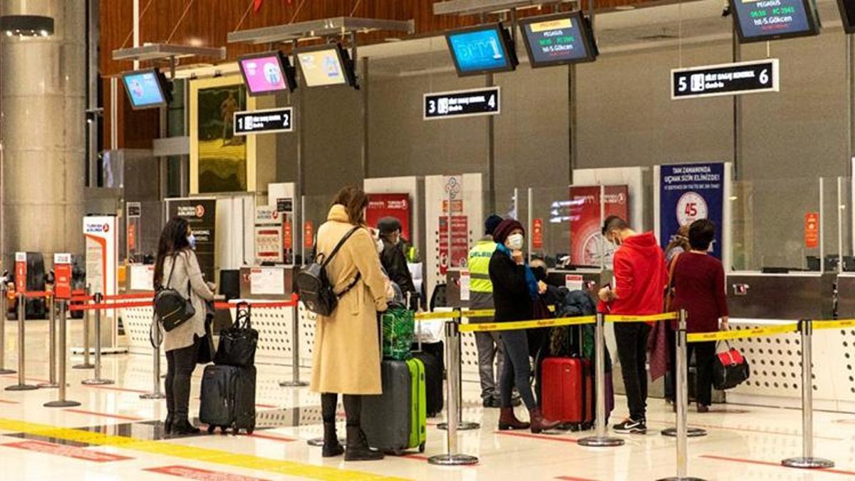 Bayramda 2 milyon 970 bin kişi hava yolu ile seyahat etti