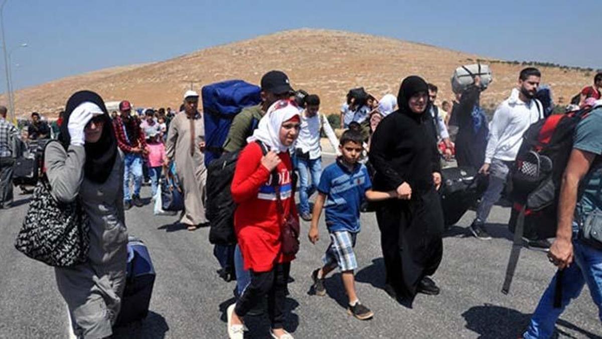 Suriyeliler geri dönüyor mu? Suriyeliler ne zaman geldi, kaç yıldır Türkiye’de? Bakan Akar'dan sığınmacı açıklaması!