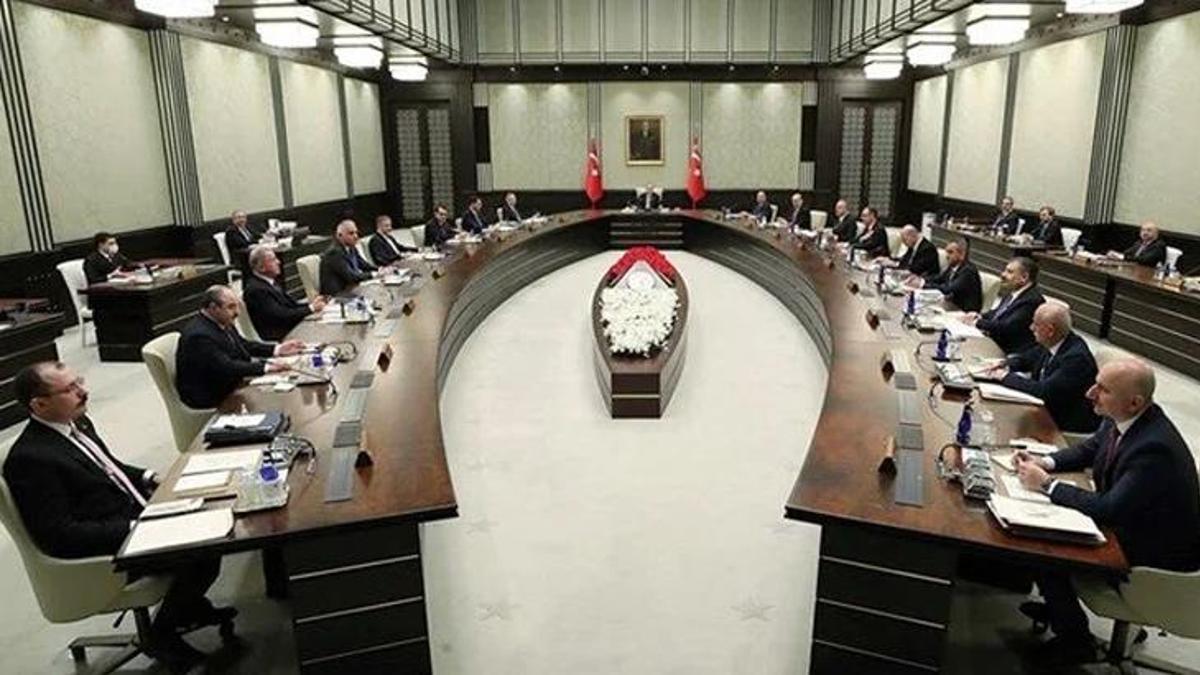 Kabine toplantısı başladı! Suriyeli sığınmacılar, fahiş fiyat artışları, enflasyon masada...