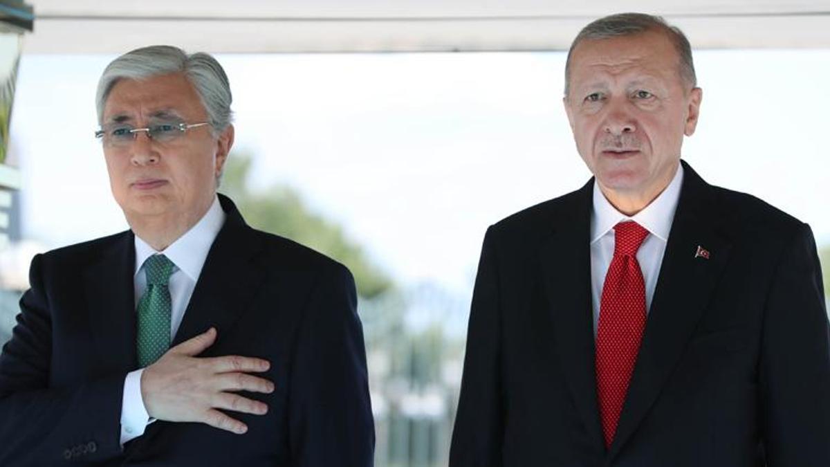 Cumhurbaşkanı Erdoğan, Kazak mevkidaşını resmi törenle karşıladı