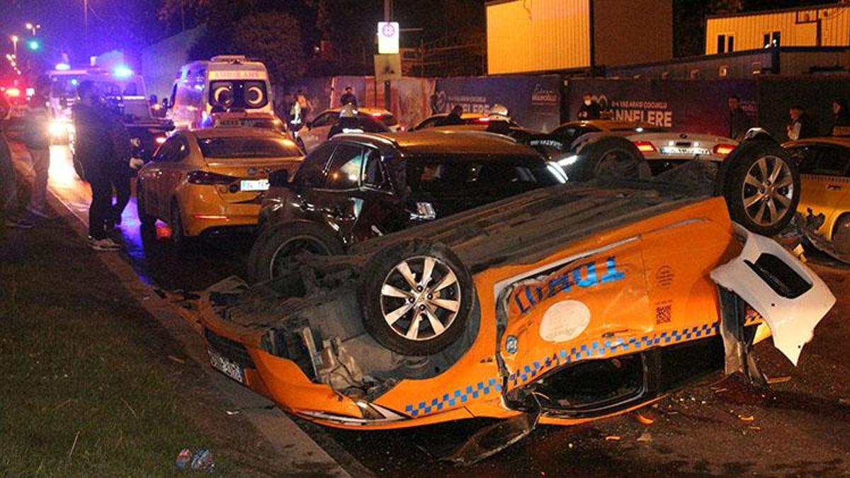 Beşiktaş'ta zincirleme kaza! 7 araç birbirine girdi, sürücü kaçtı...