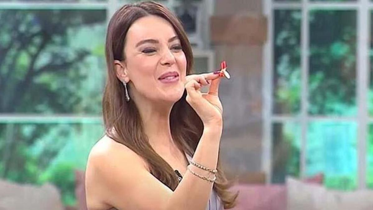 13 Mayıs Cuma Gelinim Mutfakta puan durumu! Gününün birincisi kim oldu, Gelinim Mutfakta 13 Mayıs çeyrek altını kim aldı, altın bilezikler kimin oldu?