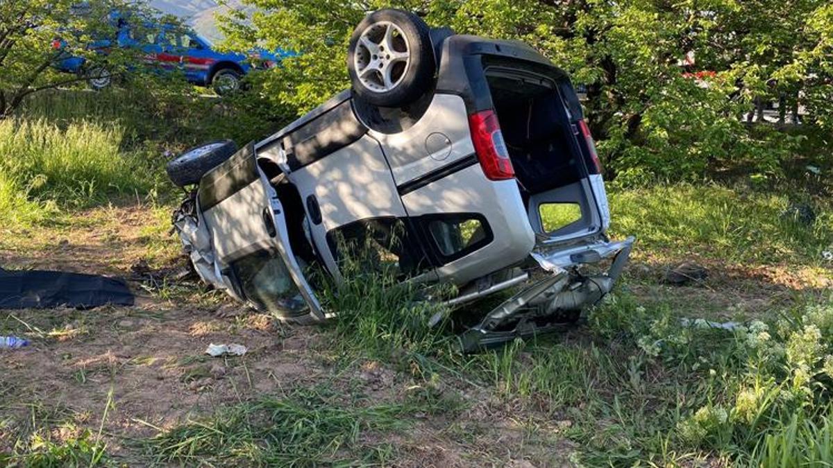 Katliam gibi feci kaza! 2’si bebek 3 ölü, 3 yaralı