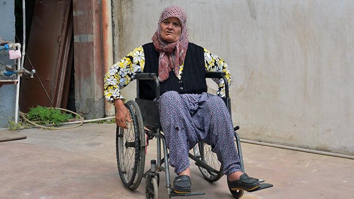 Engelli kadının tekerlekli sandalyesinin akülerini çaldılar