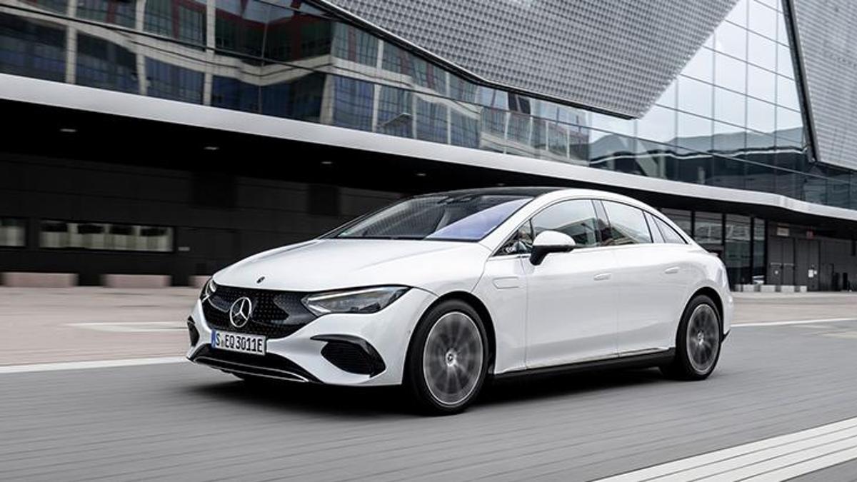 Elektrikli sedan EQE 613 km menzille geldi!