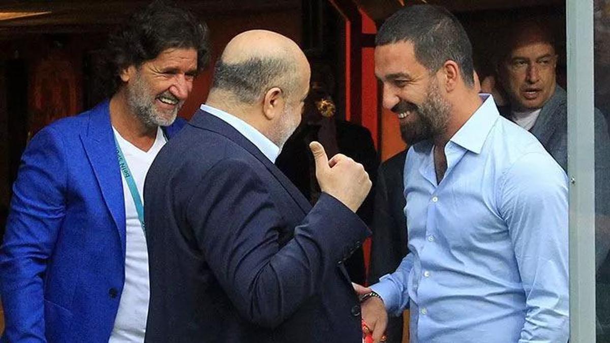 Burak Elmas'tan son dakika Arda Turan açıklaması!