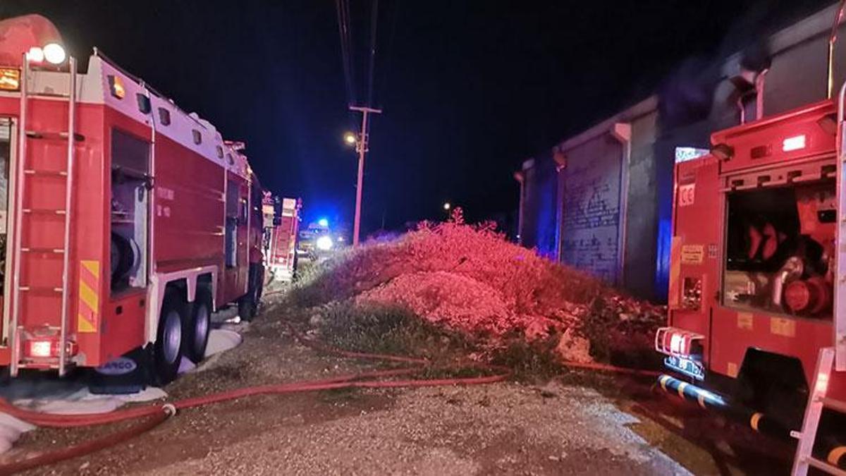 Kahramanmaraş'ta fabrika yangını!