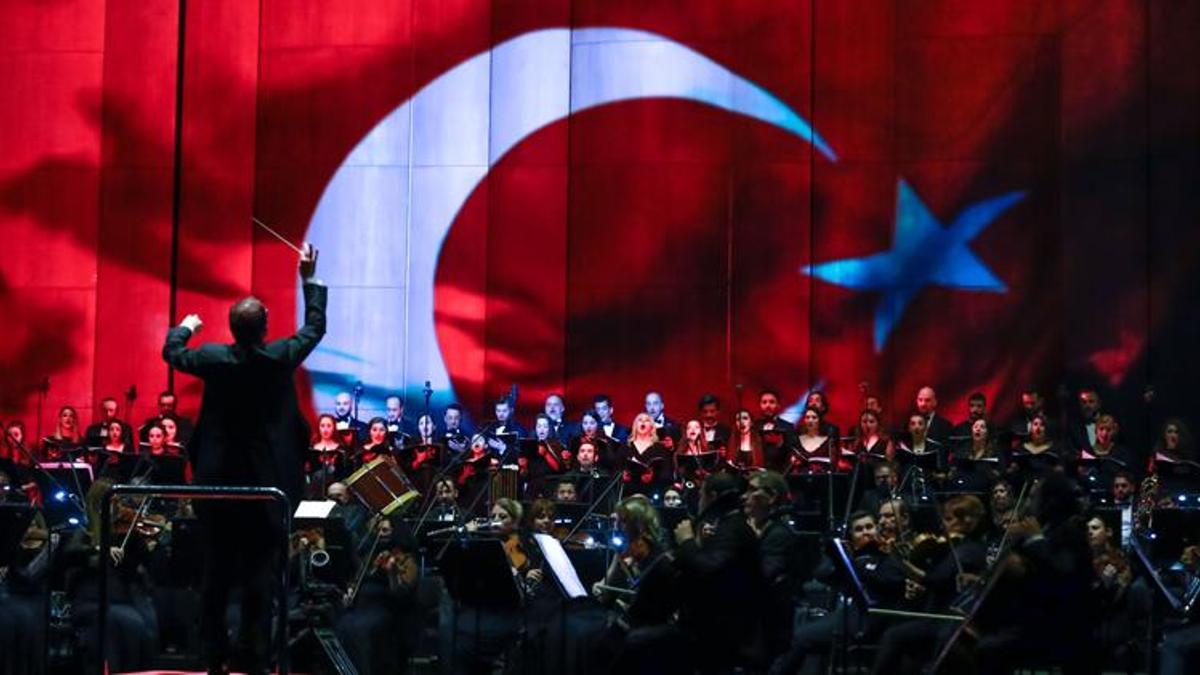 AKM Türk Telekom Opera Salonu’nda gala gecesine özel performans