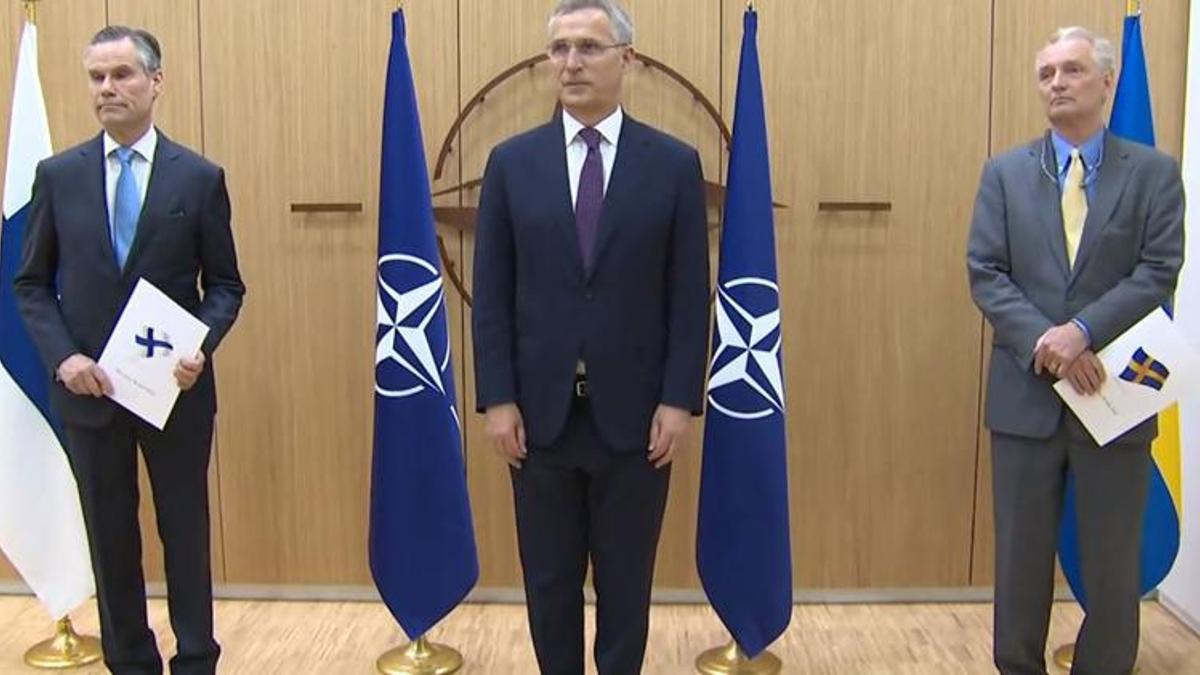 Finlandiya ve İsveç NATO'ya resmen başvurdu