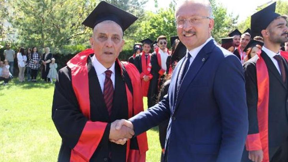 1963'te hukuk fakültesine başladı 59 yıl sonra mezun oldu!