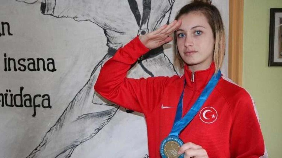 Zeliha Ağrıs kimdir, nereli, kaç yaşında? Avrupa Taekwondo Şampiyonasında yarı finale yükselen Zeliha Ağrıs hakkında merak edilenler…
