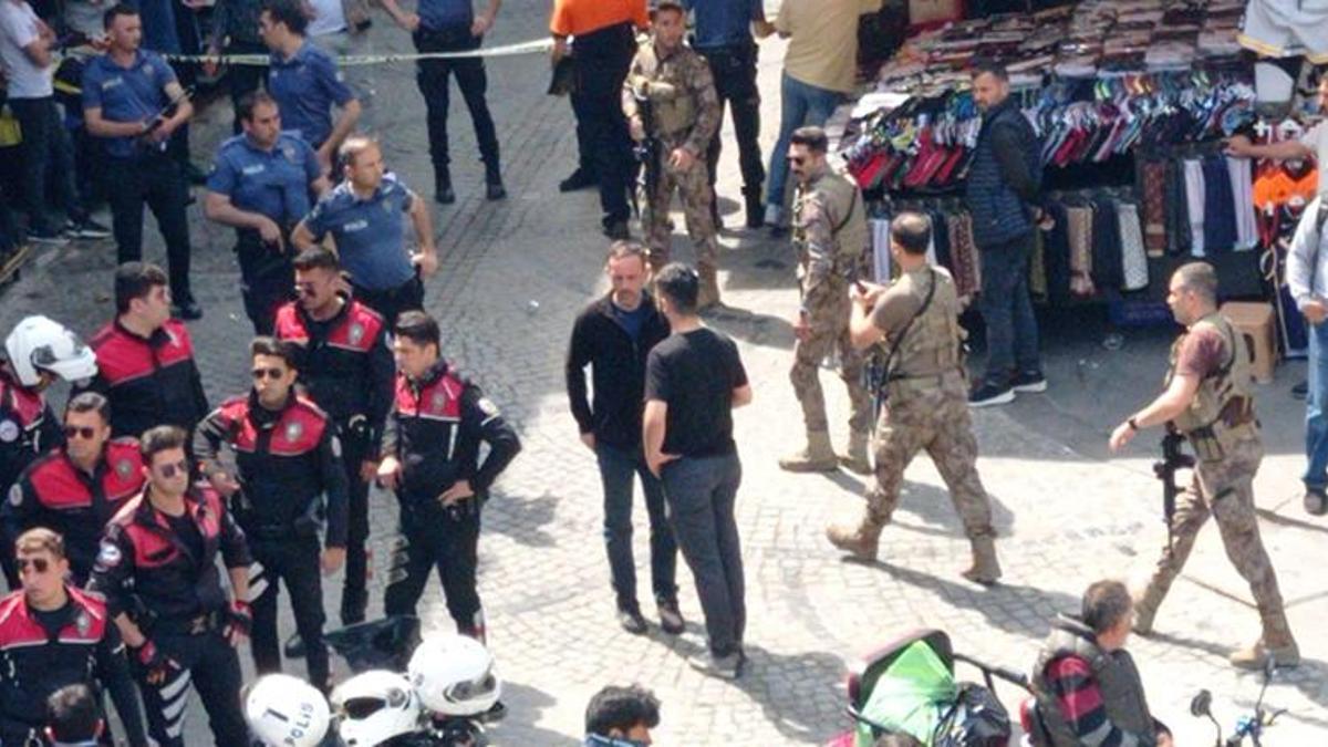 Beyazıt'ta iki grup arasında silahlı çatışma! 1'i polis 6 kişi yaralandı