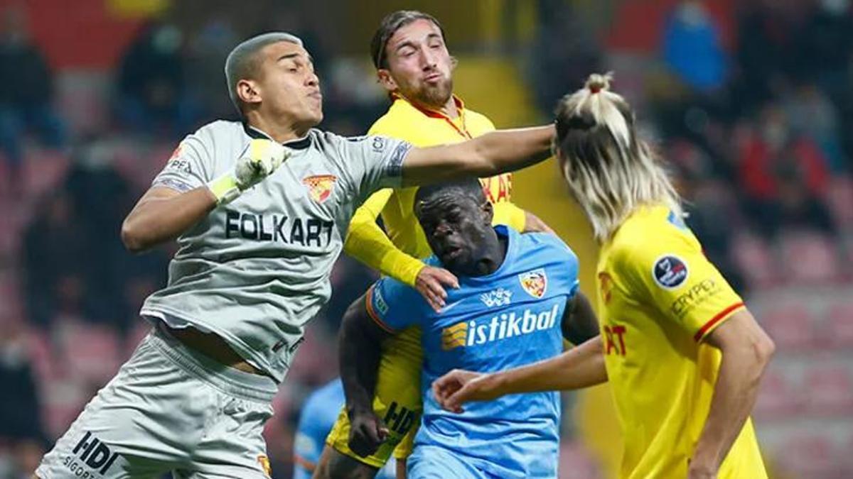 Muslera'nın yanına gelecekti! İrfan Can Eğribayat'ın yeni takımı belli oldu