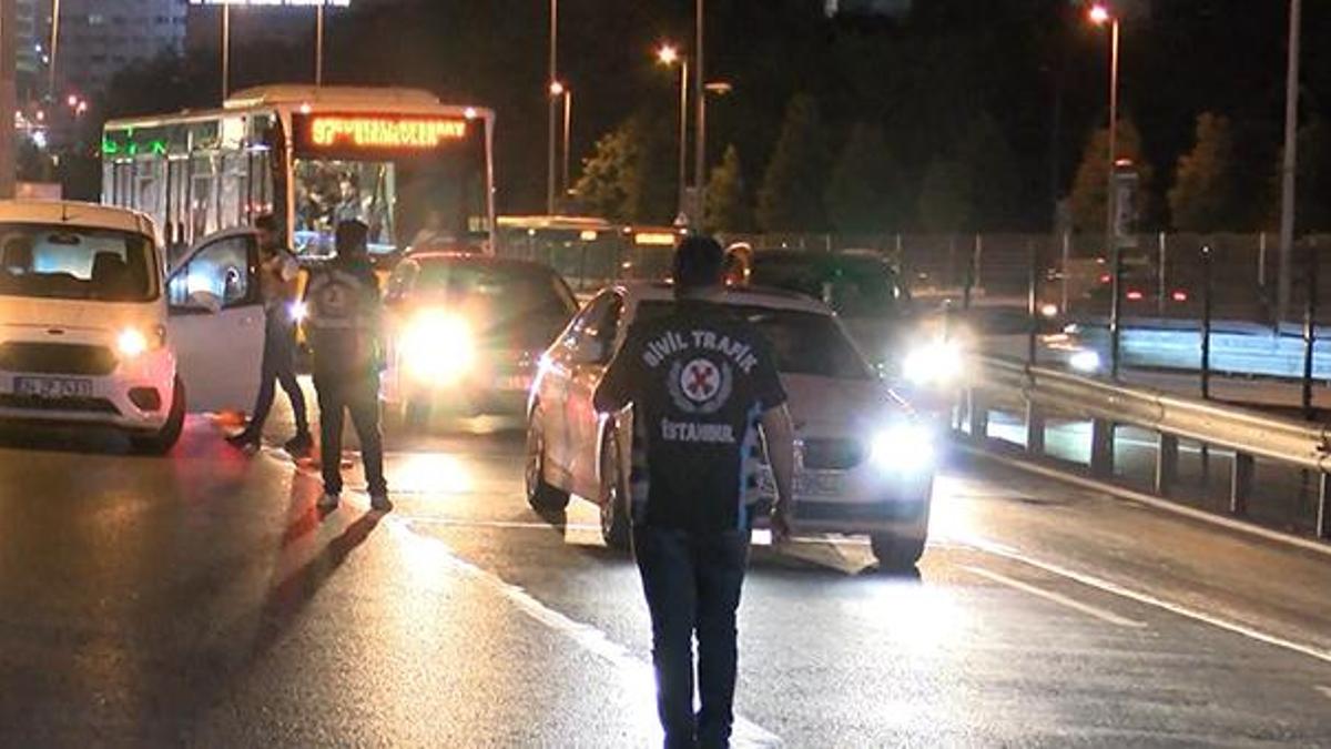 İstanbul'da lüks araç trafikten men edildi!