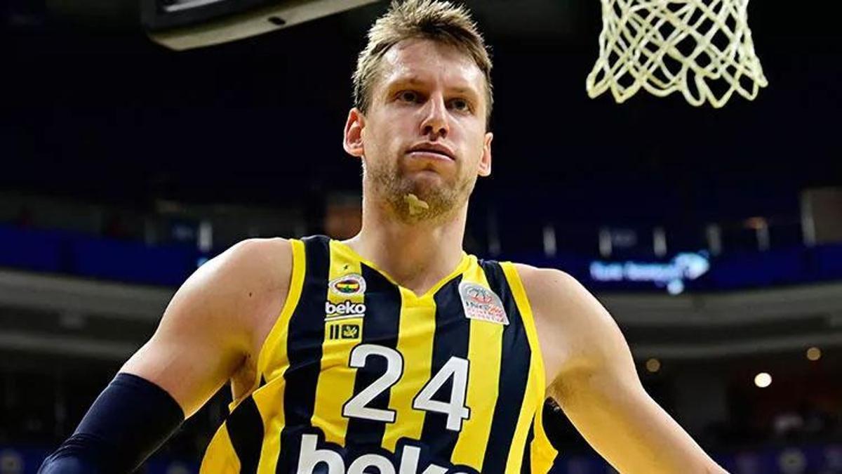Fenerbahçe Beko'da 8 yıl sonra bir devir kapanıyor! Barcelona ile 3 yıllık anlaşma...